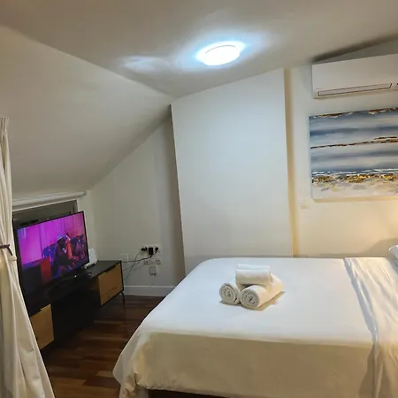 Luxury 3 Apartment *
