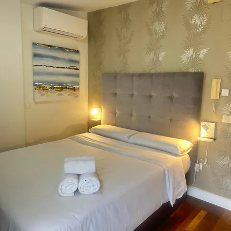 Luxury 3